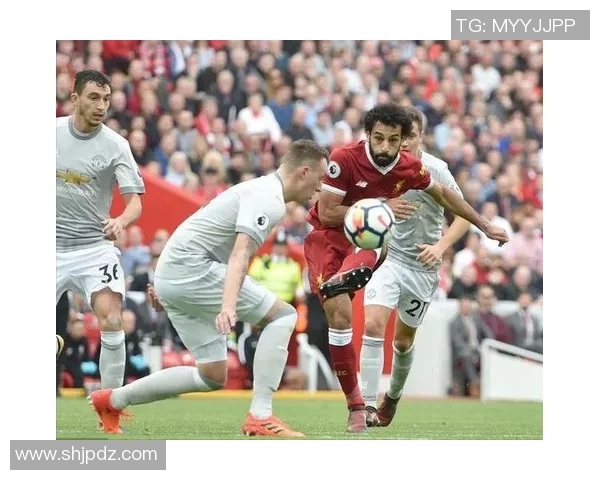 深圳足球队盯防战术解析与球队整体表现的关系探讨